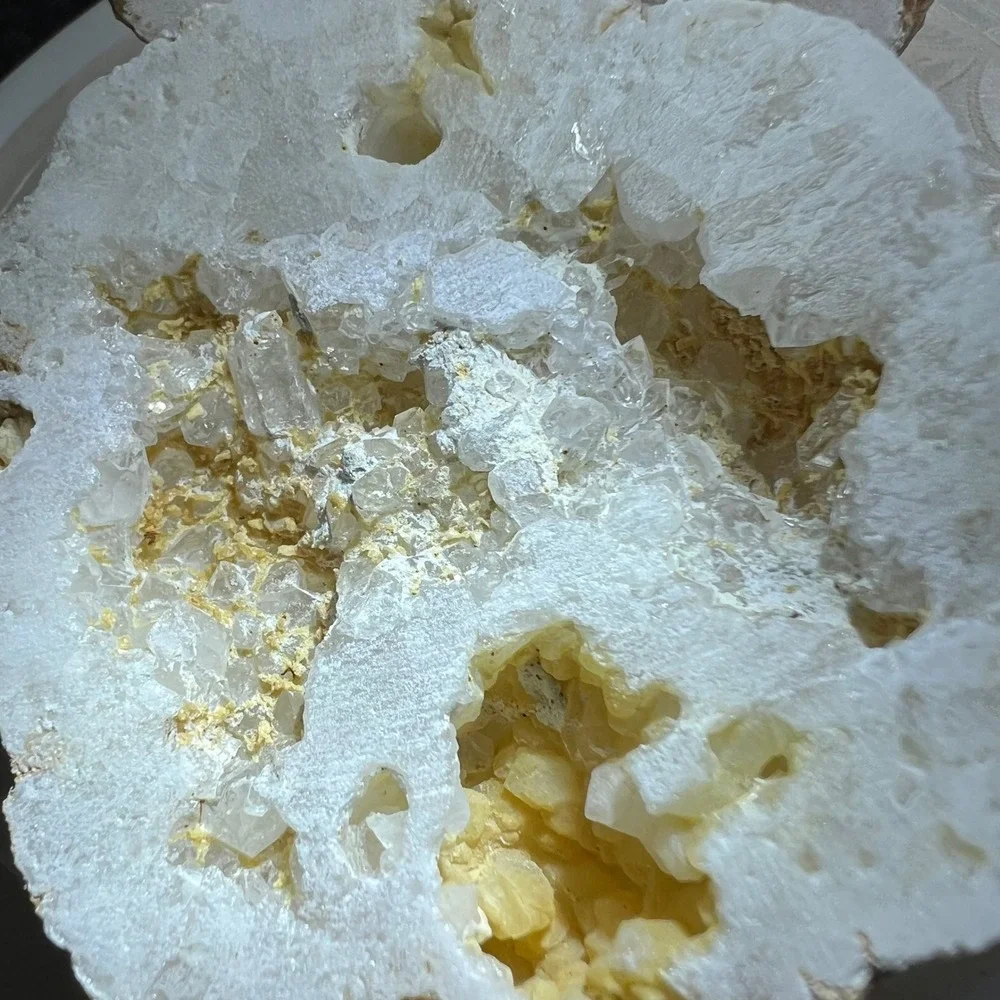 Raw White Quartz Agate Geode Druzy Halves Healing Crystal Collector Display